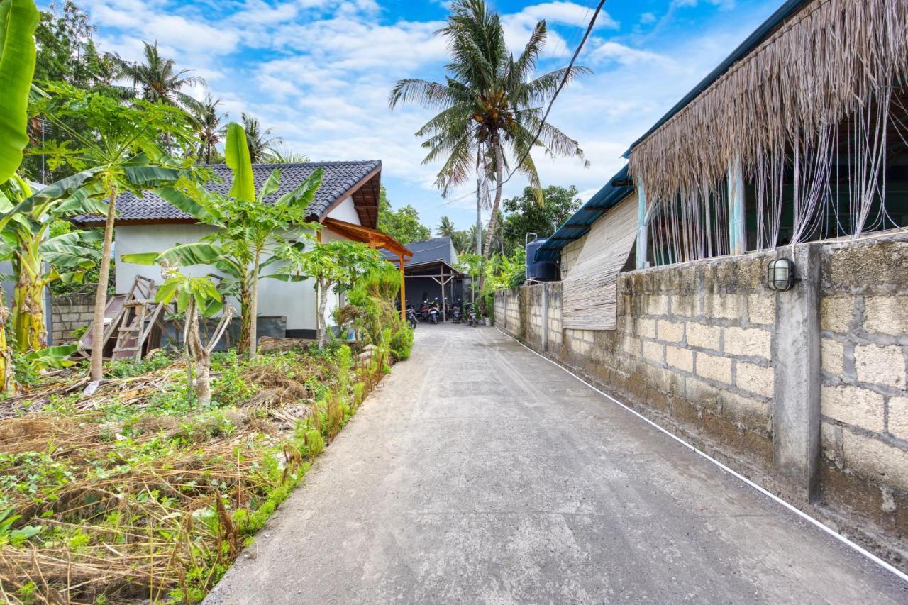 Ari La Casa Hotel Toyapakeh Exterior foto